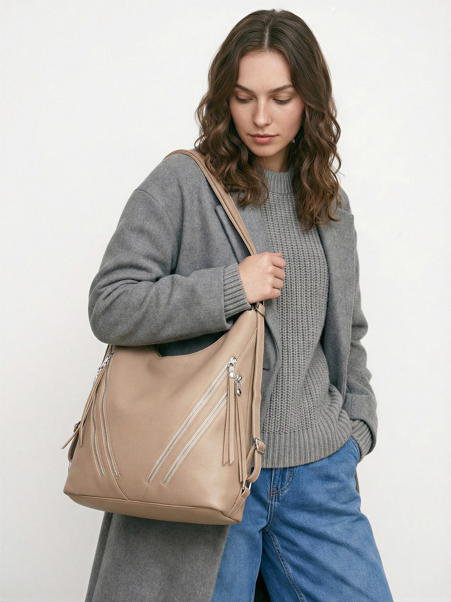 Сумка-шоппер с декоративными пуллерами в ассортименте